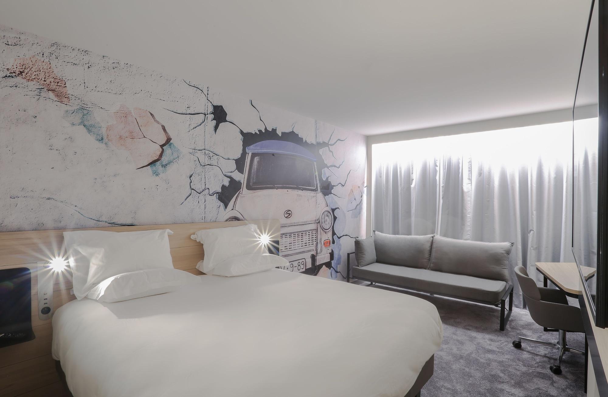Arena Hotel La Defense Nanterre Exterior photo